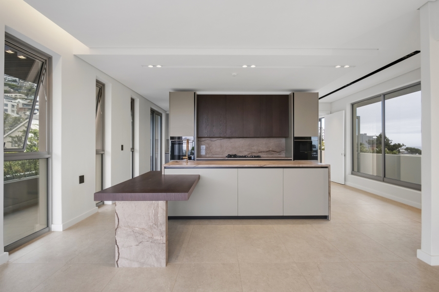 3 Bedroom Property for Sale in Fresnaye Western Cape